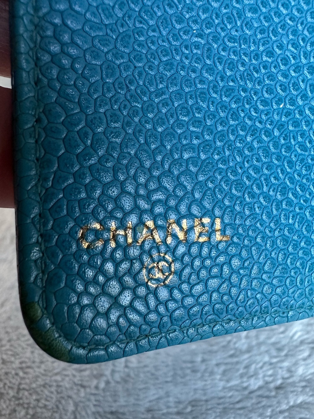 đ CHANEL Vintage Blue Caviar Leather Agenda Planner Cover CC Logo đ - Picture 5 of 14